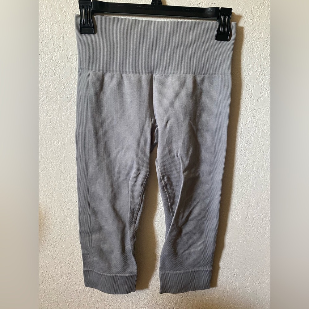 Lululemon capri